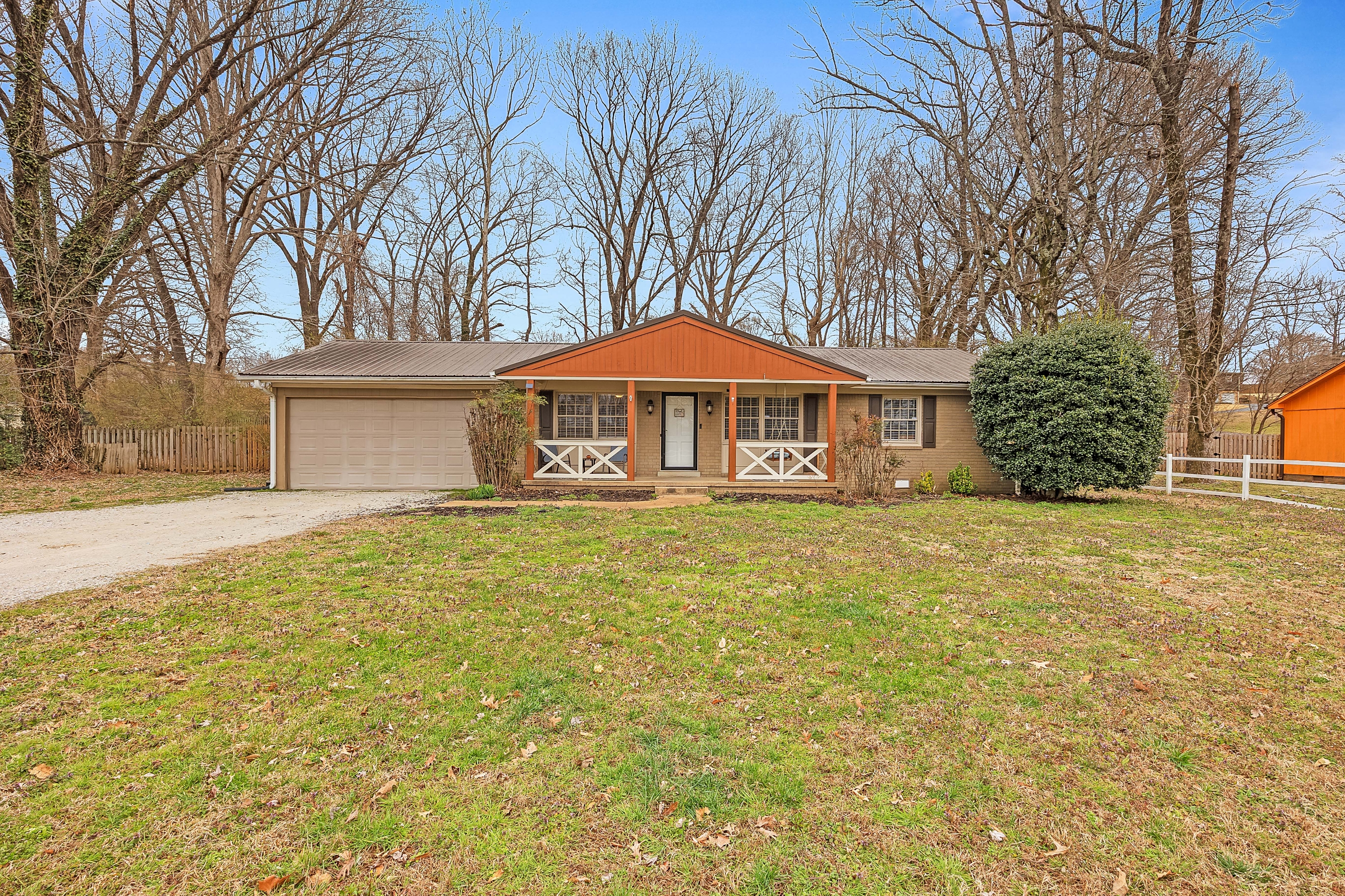 3120 Old Medina Rd Jackson, TN 38305