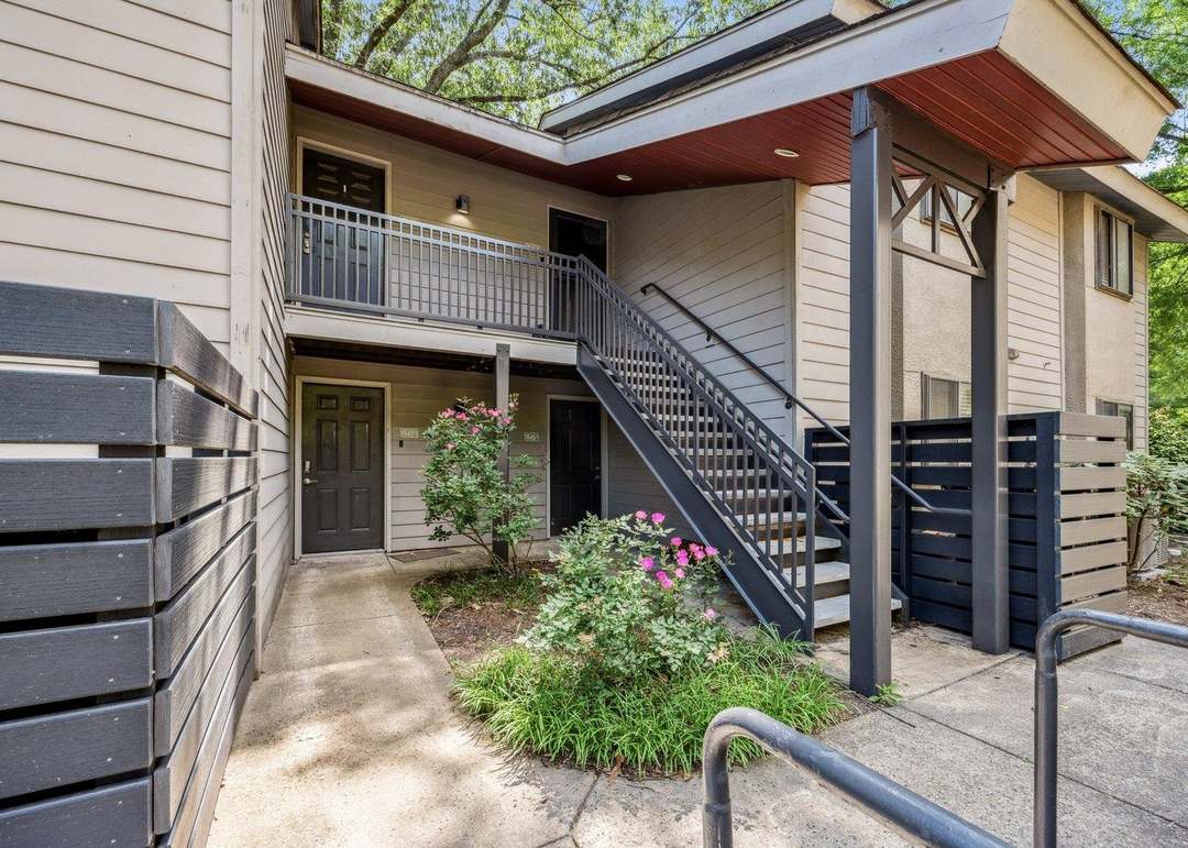 1847 Gray Ridge Cv #2